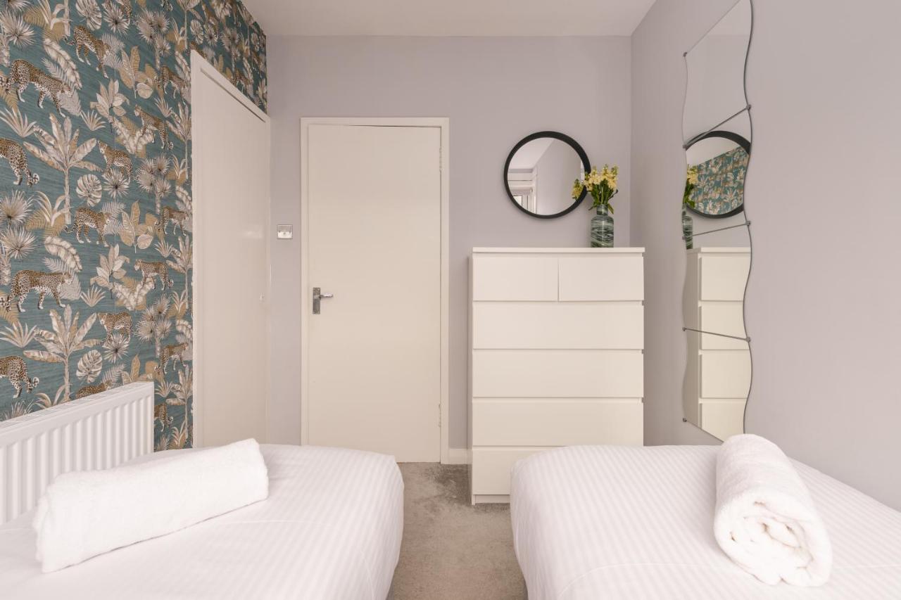 The Canongate Apartment Edinburgh Exterior photo